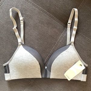 Lively The All-Day Deep V No-Wire